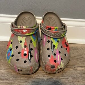 CROCS